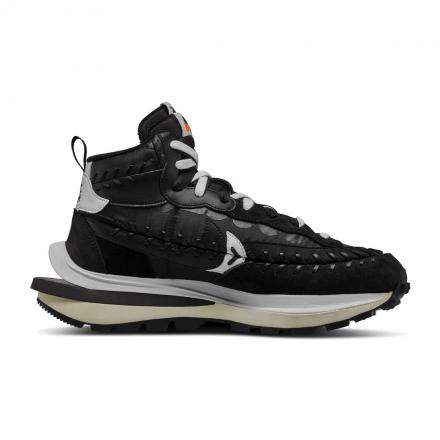 セール特価❐ NIKE LDVAPOR WAFFLE MIX SACAI DH9186-200 ヴェイパー