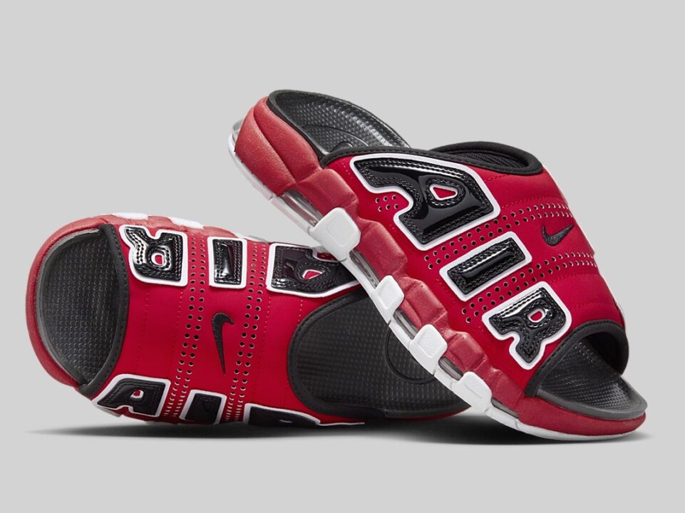 グラフィティ風の大きなAI【新品】NIKE AIR MORE UPTEMPO SLIDE RED　27cm